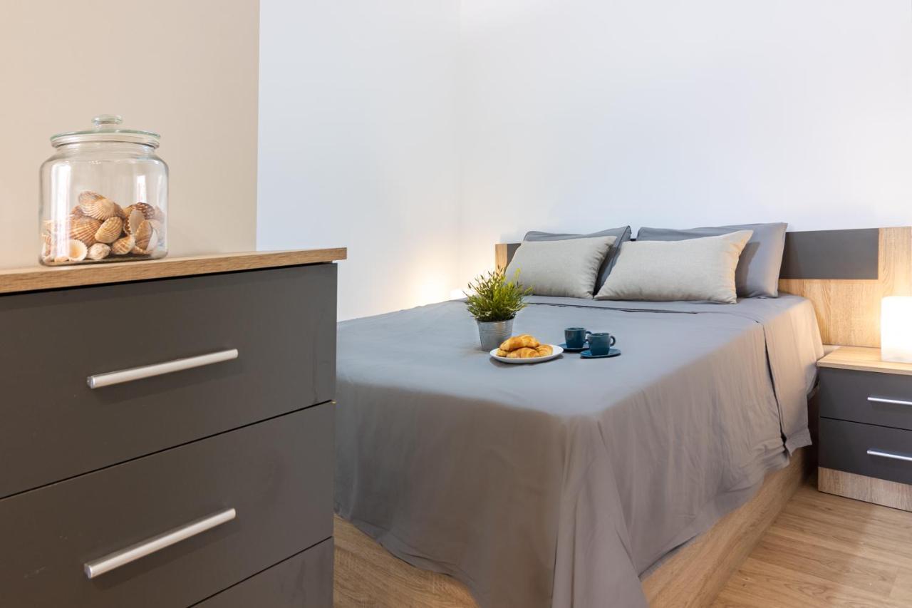 Malagueta Freshapartments Малага Екстериор снимка