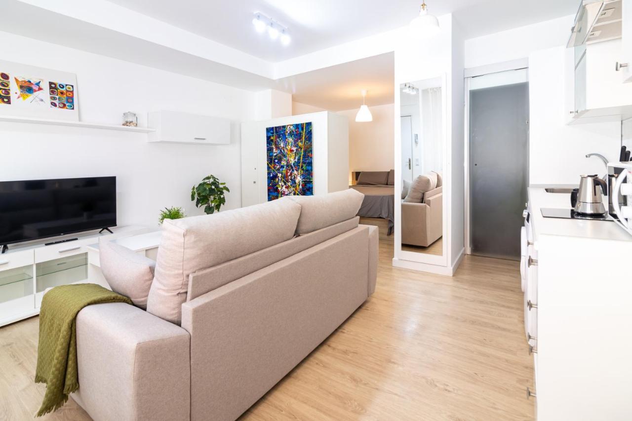 Malagueta Freshapartments Малага Екстериор снимка